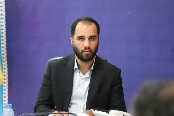 مهرداد لک، دبیر مجمع مردمی فعالان اربعین و مسئول کمیته امور بین‌المللی ستاد اربعین لرستان