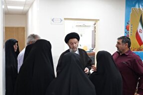 عکس | ملاقات عمومی نماینده ولی‌ فقیه در لرستان