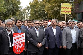 عکس | راهپیمایی ۱۳ آبان در خرم‎آباد