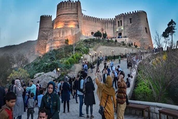 بازدید بیش از یک میلیون گردشگر نوروزی از جاذبه‌های لرستان