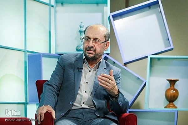 نقش عبادت شبانه در تقویت روح و استواری اراده انسان