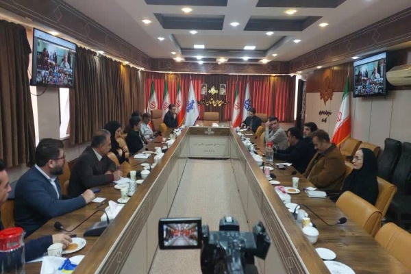 نشست مربوط به جشنواره «معروف» در صدا و سیمای لرستان