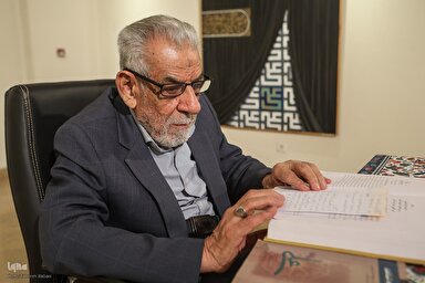 فیلم | عبادتِ منزوی