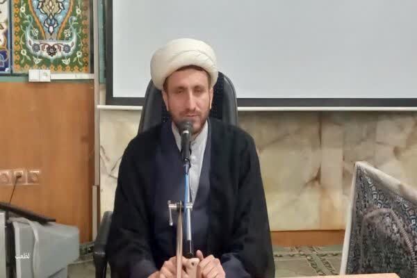 حجت‌الاسلام احسان ناصری، رئیس عقیدتی سیاسی تیپ ۲۸۴ شهید رستمی نیروی زمینی ارتش