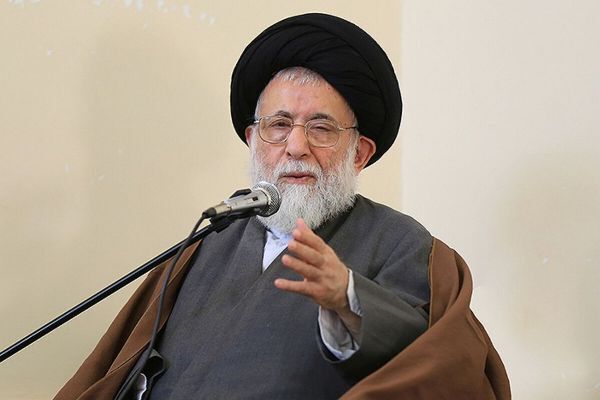 آیت‌الله شفیعی شاگردان بسیاری در مکتب امام صادق(ع) تربیت کرد