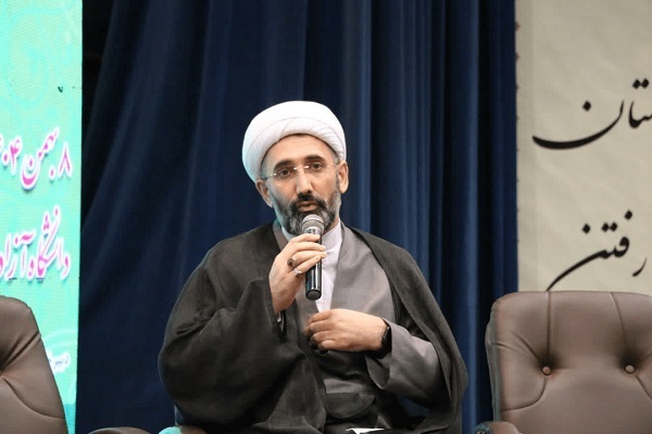 اختتامیه چهارمین جشنواره شعر علوی در مازندران