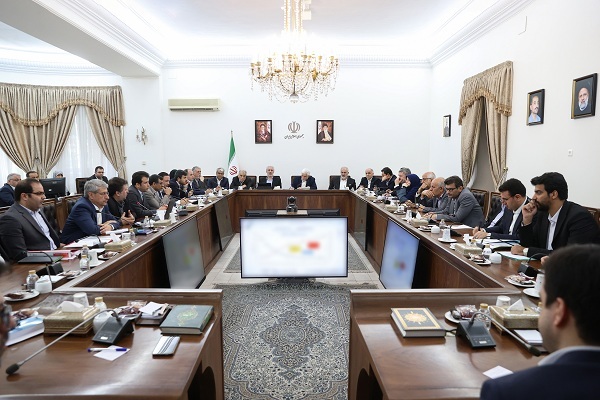 همه نهاد‌ها برای حل بحران آب اقدام مشترک انجام دهند