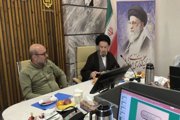 دیدار اعضای بنیاد علوی لرستان با حجت الاسلام شاهرخی