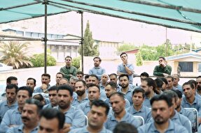 عکس | نشست نماینده ولی فقیه در لرستان با تشکل‌های کارگری و کارفرمایی