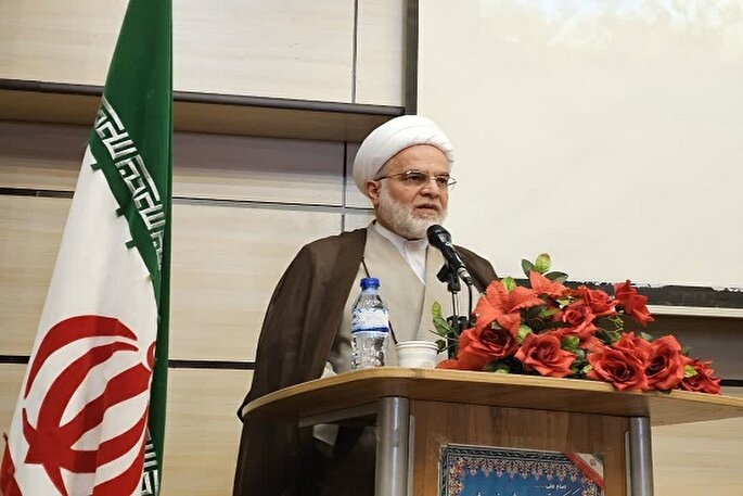 دهه ولایت؛ فرصتی برای ترویج معارف علوی در جامعه اسلامی