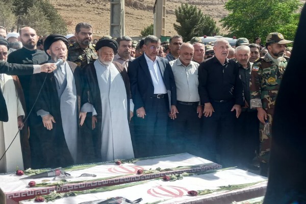 تشییع باشکوه پیکر شهدای ارتش حمله متجاوزانه رژیم صهیونی در خرم‌آباد