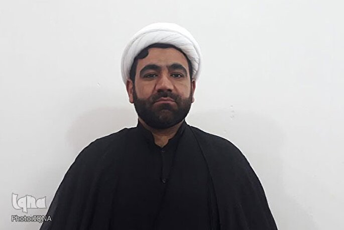 جلوه‌های مقاومت در مکتب عاشورا