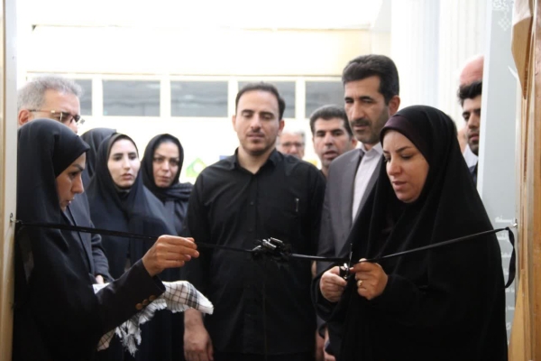 نمایشگاه گروهی هنرهای تجسمی  «سوگواره عشق» در خرم‌آباد