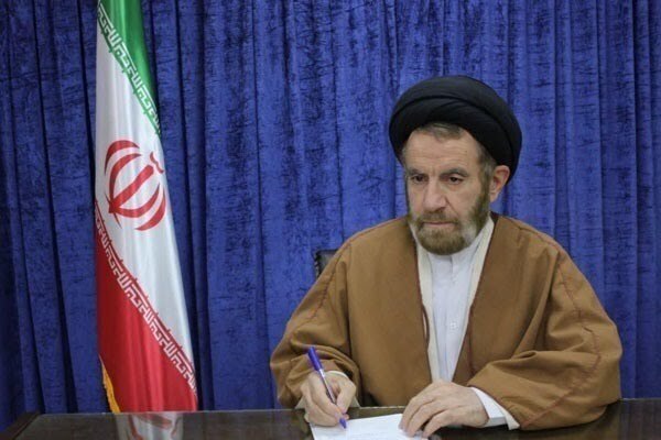 حجت‌الاسلام والمسلمین سیداحمدرضا شاهرخی، نماینده ولی فقیه در استان و امام جمعه خرم‌آباد
