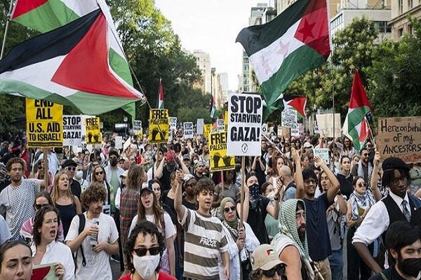 راهپیمایی هزاران نفر از مردم نیویورک در حمایت از فلسطین