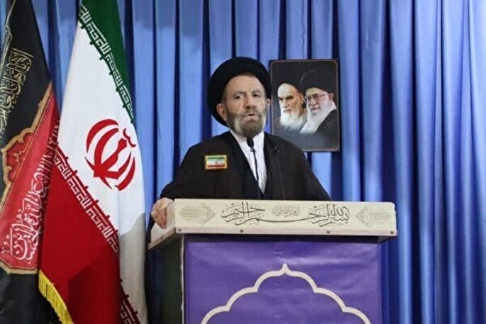 جمهوری اسلامی جایگاه شایسته ملت ایران را در نظم جدید جهانی تعریف کند