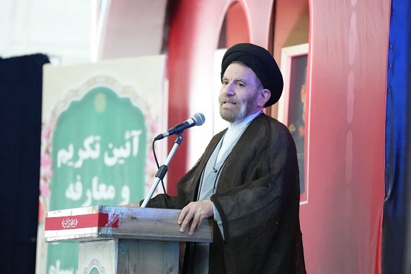 حجتالاسلام والمسلمین سید احمدرضا شاهرخی، نماینده ولیفقیه در لرستان حجتالاسلام والمسلمین سید احمدرضا شاهرخی، نماینده ولیفقیه در لرستان