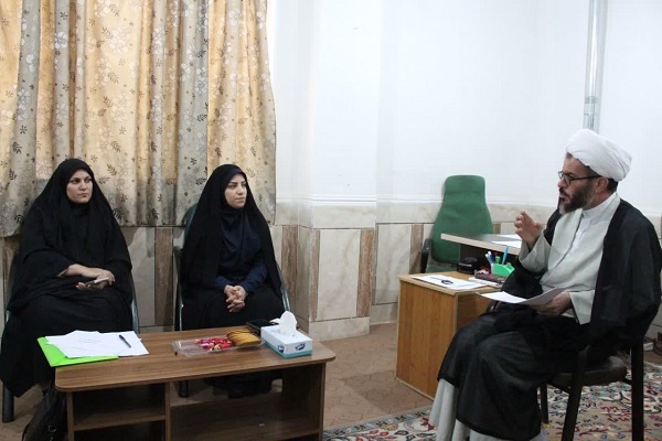 حجت‌الاسلام رضا حقیان، رئیس شورای هماهنگی ائمه جمعه لرستان