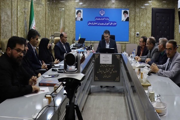 عقد تفاهم نامه همکاری بین اموزش و پرورش لرستان و ستاد توسعه و بازسازی عتبات عالیات لرستان