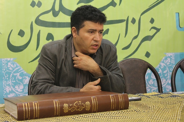 جواد مومنی، داور قرآن و کاتب قرآن