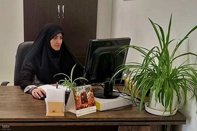 کتاب پنجره‌ای رو به جهان درونی انسان است