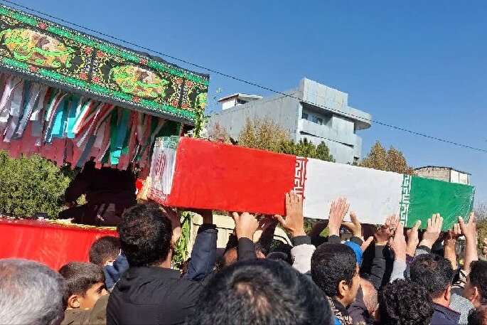 فیلم | تشییع پیکر شهید گمنام در پلدختر