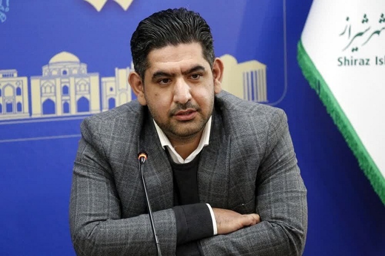 علیرضا اسکندری، رئیس کمیسیون اقتصادی و سرمایه‌گذاری شورای اسلامی شهر شیراز