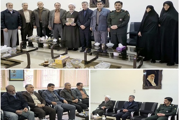 دیدار اعضای ستاد توسعه و بازسازی عتبات عالیات لرستان با حجت الاسلم مفید مسئول دفتر نمایندگی مقام معظم رهبری در سپاه لرستان