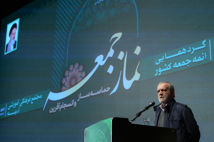 مساجد باید مرکز انسجام محلات و محل خدمت‌رسانی باشند