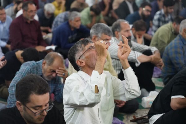 مراسم قرائت دعای پرفیض عرفه در خرم‌آباد