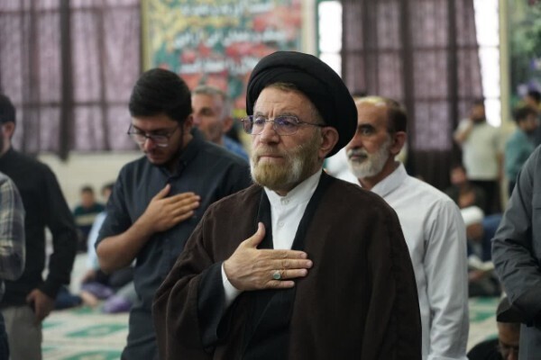 مراسم قرائت دعای پرفیض عرفه در خرم‌آباد