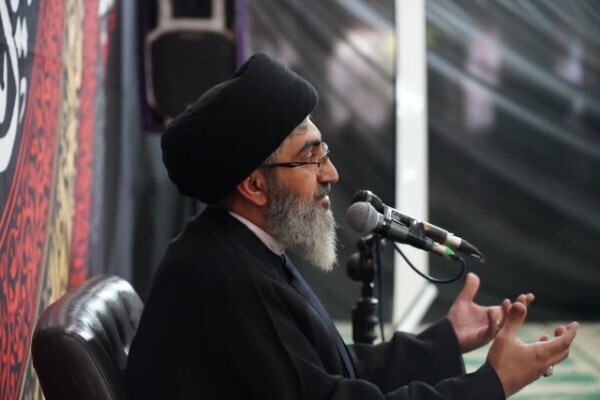 مراسم قرائت دعای پرفیض عرفه در خرم‌آباد