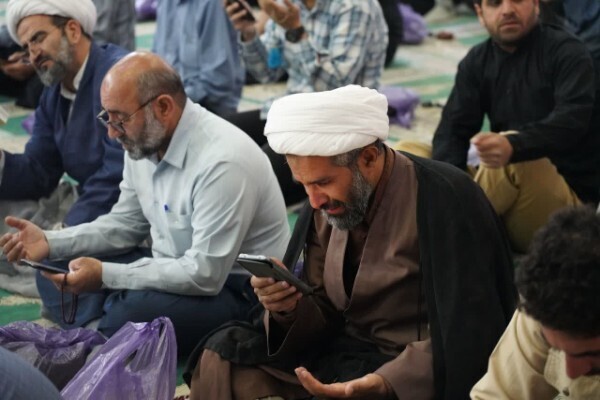 مراسم قرائت دعای پرفیض عرفه در خرم‌آباد