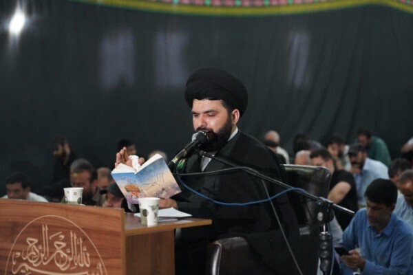 مراسم قرائت دعای پرفیض عرفه در خرم‌آباد