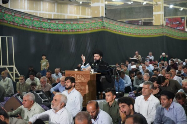 مراسم قرائت دعای پرفیض عرفه در خرم‌آباد