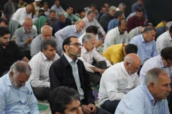 مراسم قرائت دعای پرفیض عرفه در خرم‌آباد