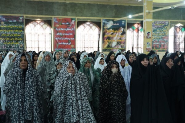 اقامه نماز عید قربان در خرم‌آباد