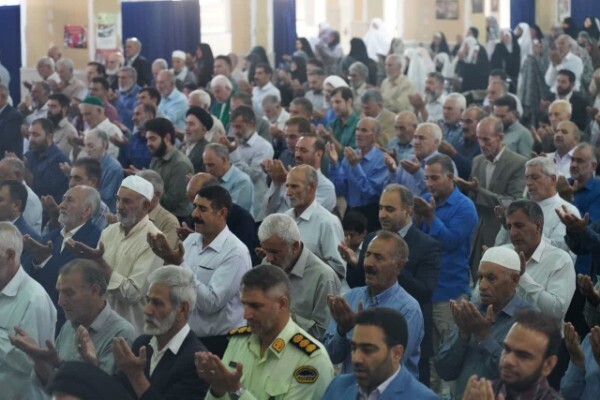 اقامه نماز عید قربان در خرم‌آباد