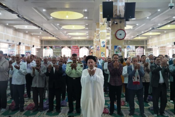 اقامه نماز عید قربان در خرم‌آباد