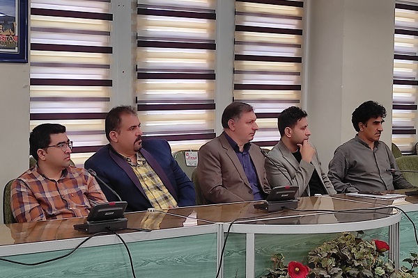 کارگاه‌های ضیافت اندیشه اساتید دانشگاه لرستان