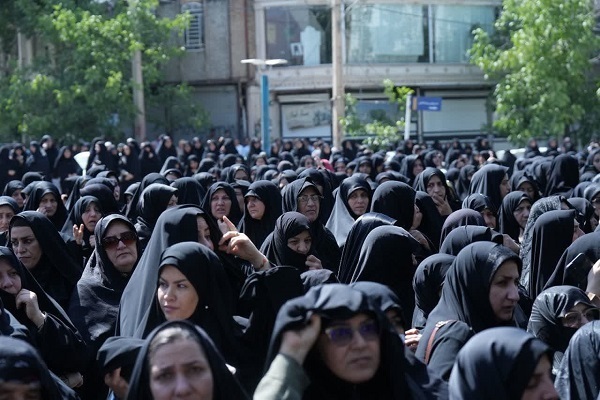 تشییع پیکر شهید «حاج محمد محمدتقی یوسفوند» در الشتر