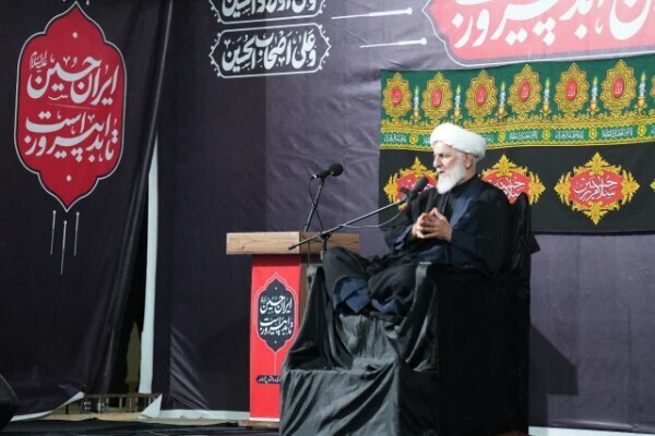 عکس | شب هفتم عزای حسین(ع) در حسینیه ثارالله(ع) خرم‌آباد
