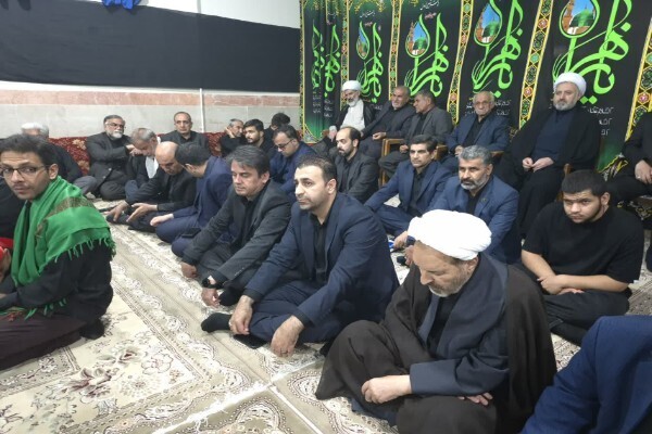 مراسم عزاداری شب نهم محرم در بیت نماینده ولی‌ فقیه در لرستان