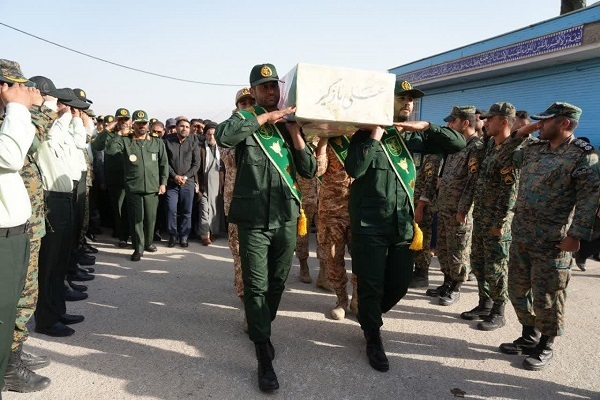 آیین بدرقه شهیدان «سید حسین موسوی» و «علی بازگیر» در خرم‌آباد