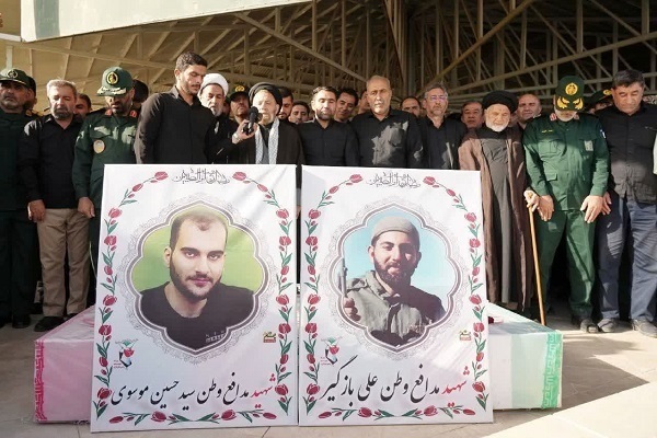 آیین بدرقه شهیدان «سید حسین موسوی» و «علی بازگیر» در خرم‌آباد