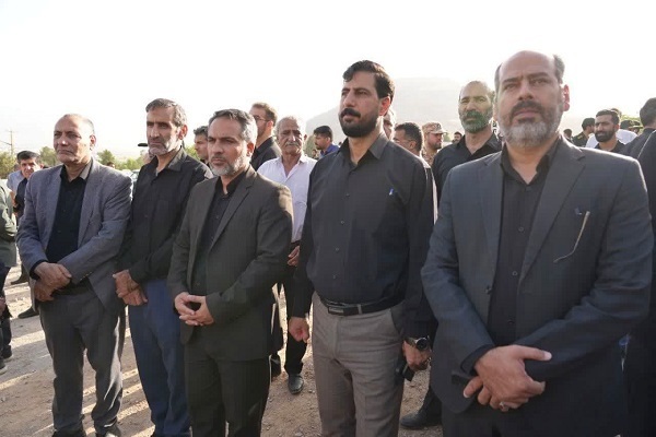 آیین بدرقه شهیدان «سید حسین موسوی» و «علی بازگیر» در خرم‌آباد