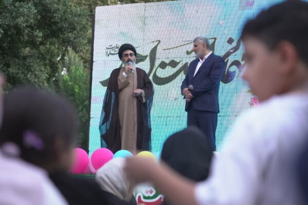 جشن بزرگ امت احمد(ص) در خرم‌آباد