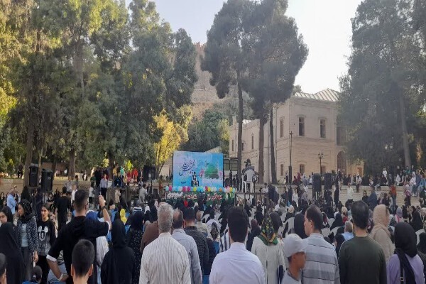 جشن بزرگ امت احمد(ص) در خرم‌آباد