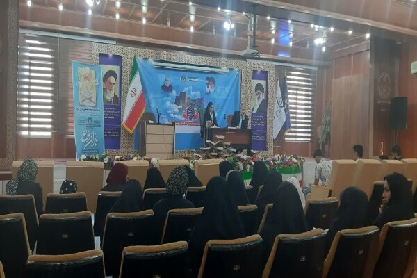 برگزاری مرحله استانی هفتمین جشنواره قرآن و عترت در کمیته امداد لرستان