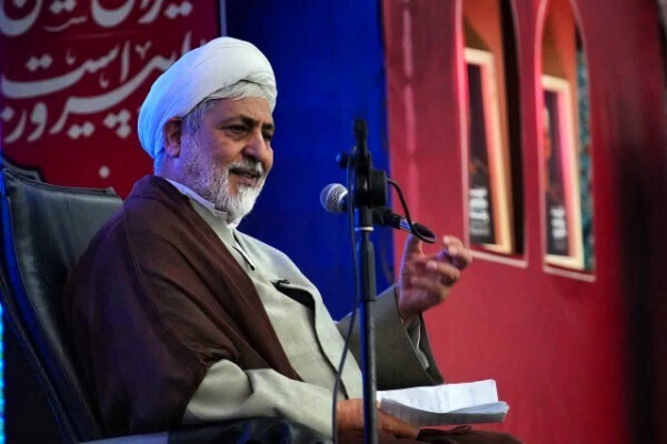 مراسم تکریم و معارفه مسئول جدید دفتر نمایندگی ولی فقیه در سپاه حضرت ابوالفضل(ع) لرستان